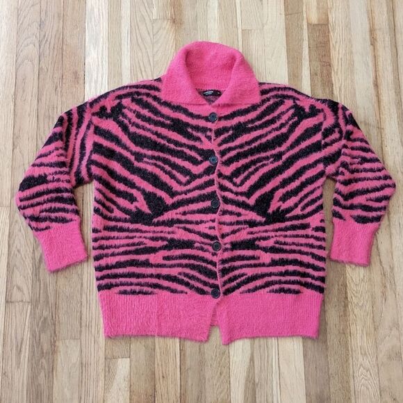 SHEIN Plus Zebra Striped Pattern Fluffy Knit Cardigan Pink and Black - Picture 2 of 5